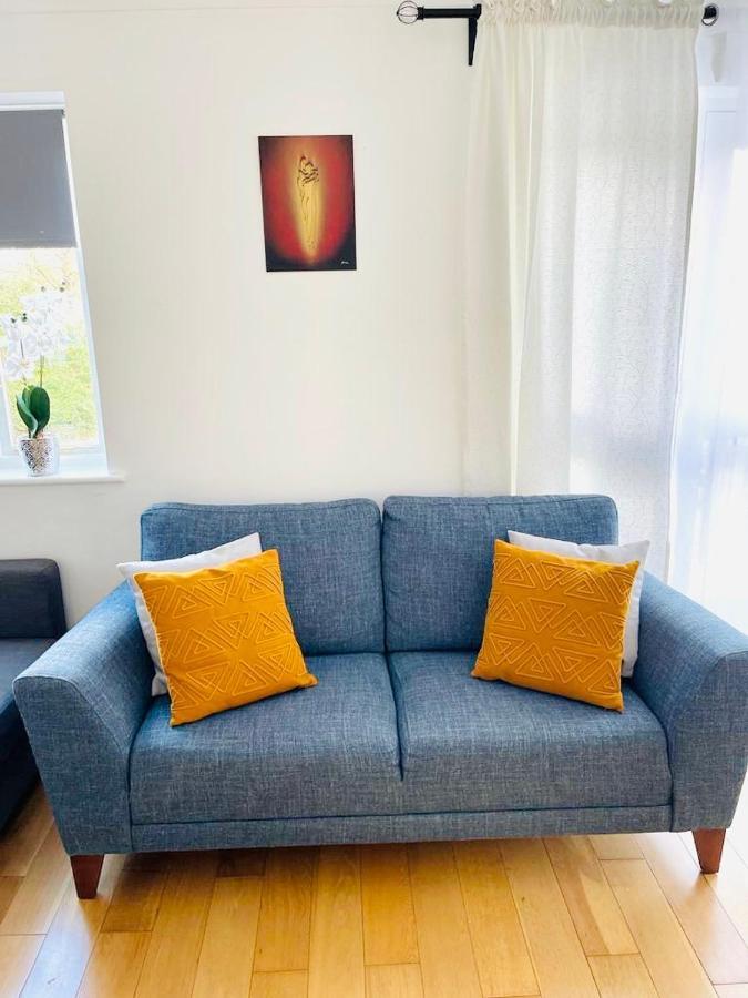 Amazing Location - City Of London- 2 Bedroom Stunning Canal View House With Private Garden,Parking & Balcony Zewnętrze zdjęcie