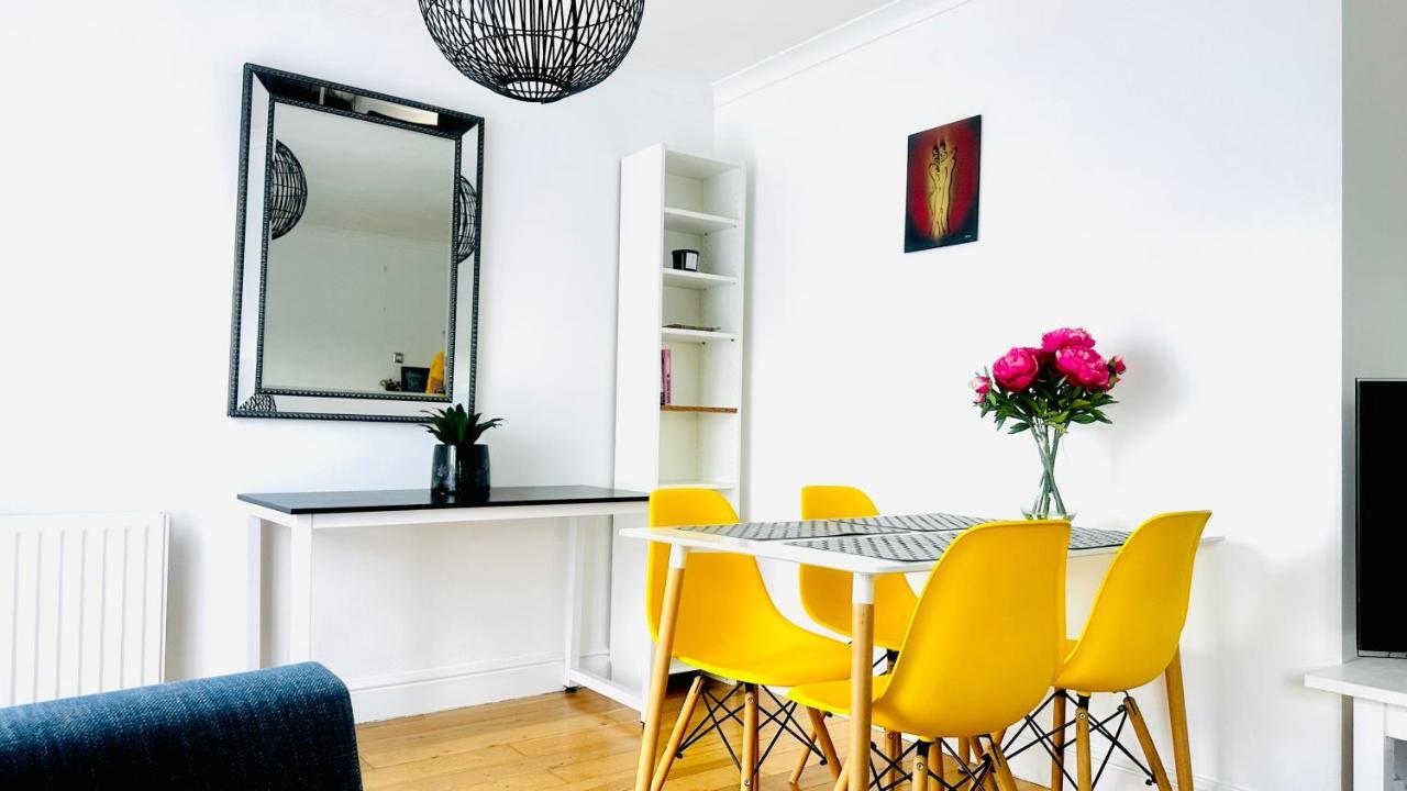 Amazing Location - City Of London- 2 Bedroom Stunning Canal View House With Private Garden,Parking & Balcony Zewnętrze zdjęcie