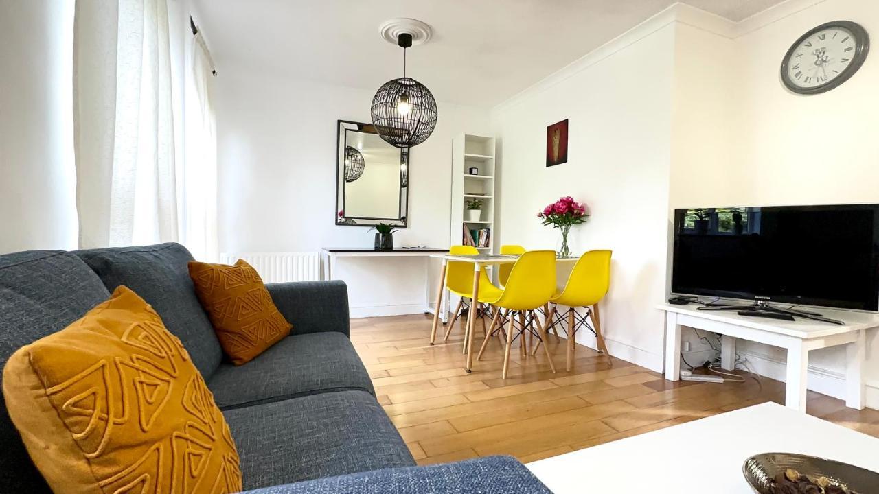 Amazing Location - City Of London- 2 Bedroom Stunning Canal View House With Private Garden,Parking & Balcony Zewnętrze zdjęcie