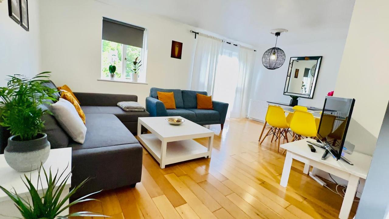 Amazing Location - City Of London- 2 Bedroom Stunning Canal View House With Private Garden,Parking & Balcony Zewnętrze zdjęcie