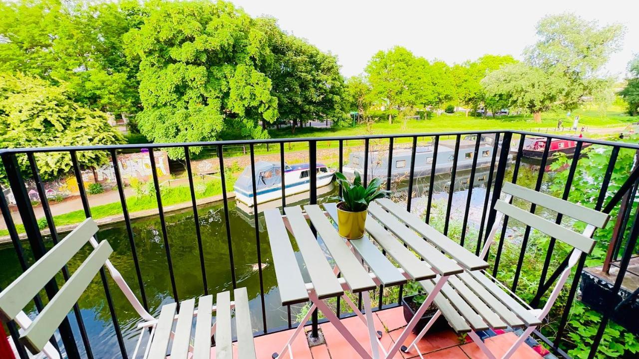 Amazing Location - City Of London- 2 Bedroom Stunning Canal View House With Private Garden,Parking & Balcony Zewnętrze zdjęcie