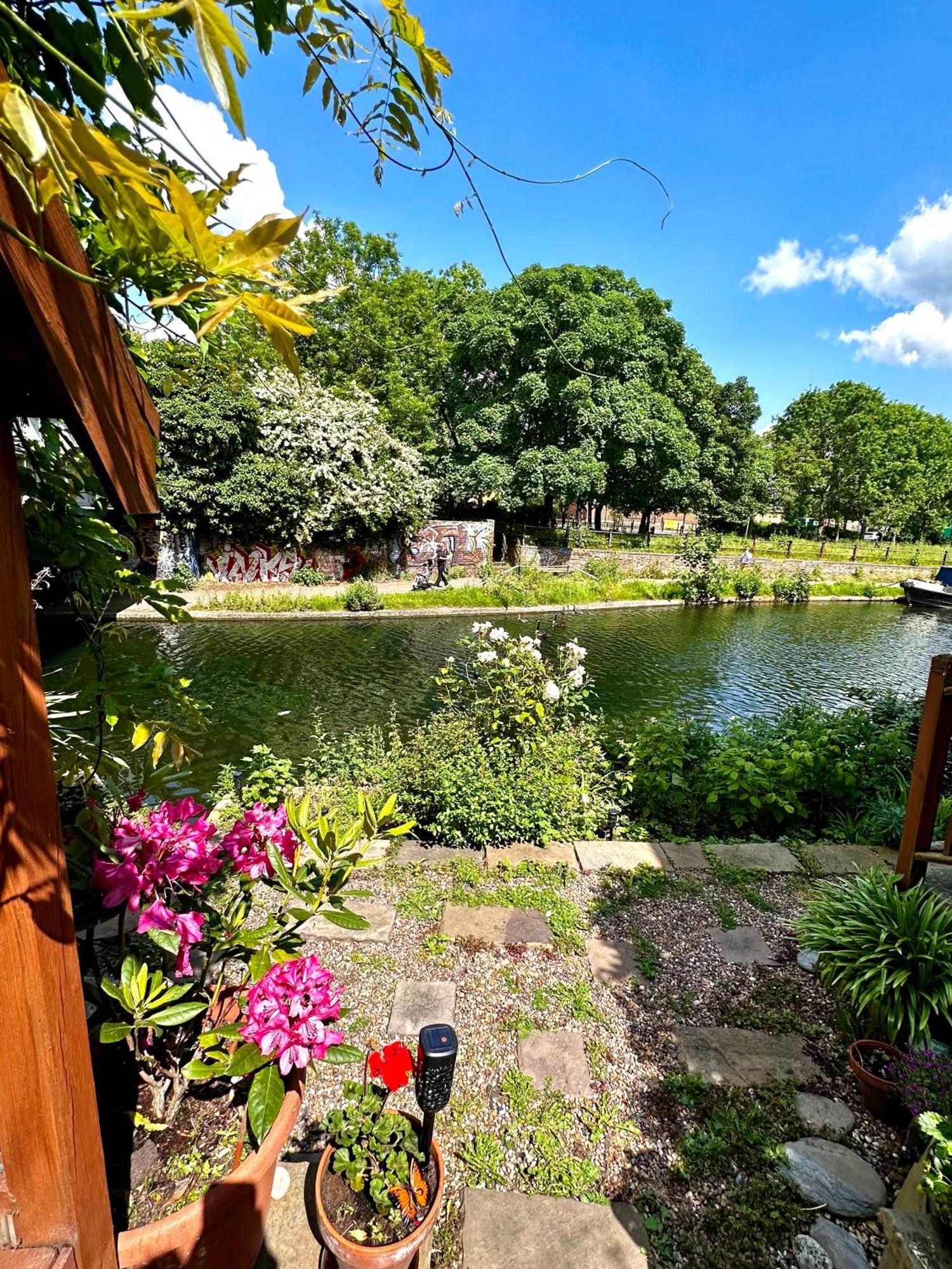 Amazing Location - City Of London- 2 Bedroom Stunning Canal View House With Private Garden,Parking & Balcony Zewnętrze zdjęcie